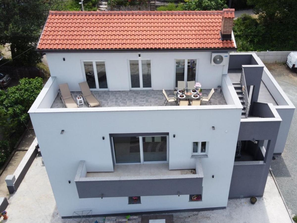 באקר Apartmani Petar I Luka מראה חיצוני תמונה